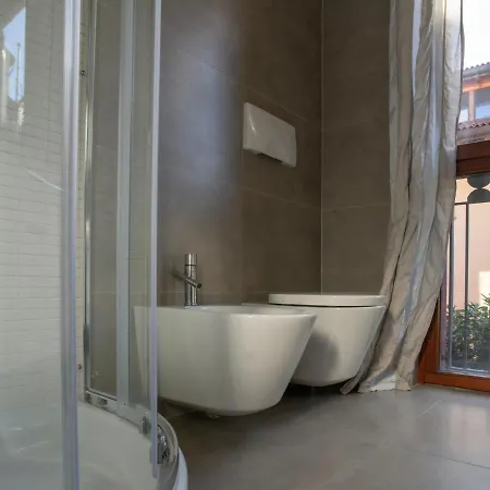 Bastia Rf Up To 4 Guests - In The Heart Of Scalo Romana, Olimpico, Prada, Bocconi And Easy Access Forum Assago, Ieo, Ied, Duomo, San Siro Apartmán *